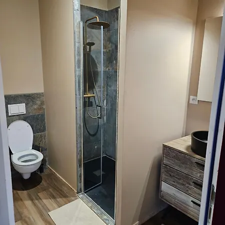 Domaine D'eden - Chateau Les Tourelles Frühstückspension Beaulieu (Haute-Loire)